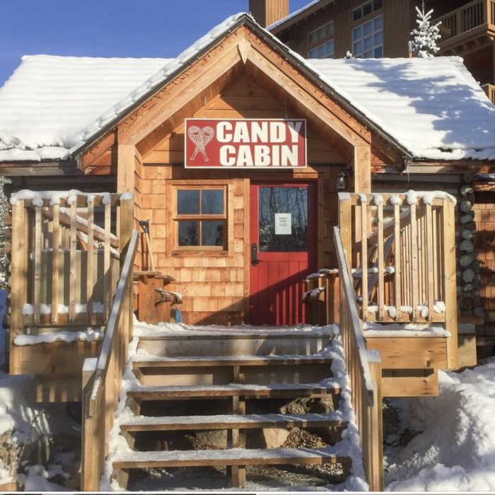 Candy-Cabin-Panorama